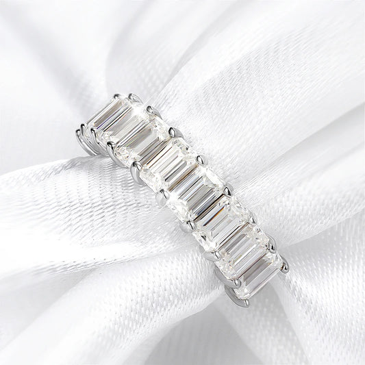 0.5CT Emerald Moissanite - BLAKESTORE-NG