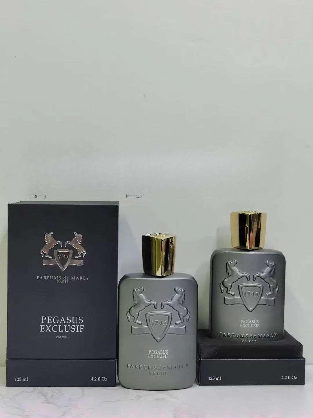 Unisex Classic Luxury Perfume-125ml Capacity. - Maison Novaire