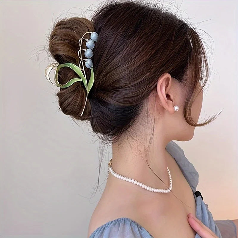 1PCS Bell Orchid Flowers Super Fairy Temperament Hair Accessories, Large Premium Feeling Scratch Clip, Autumn Hundred Shark Clip - Maison Novaire #