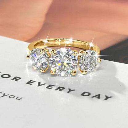 4CT Moissanite Ring - Maison Novaire
