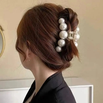 4pcs Large Shark Clip Hair Accessories Temperament. - Maison Novaire