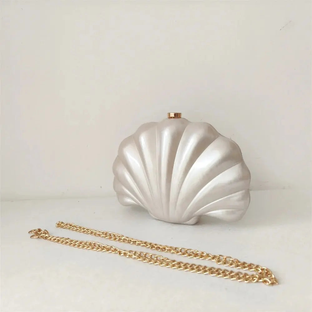 Acrylic Shell Ladies Clutch Purse. - Maison Novaire #