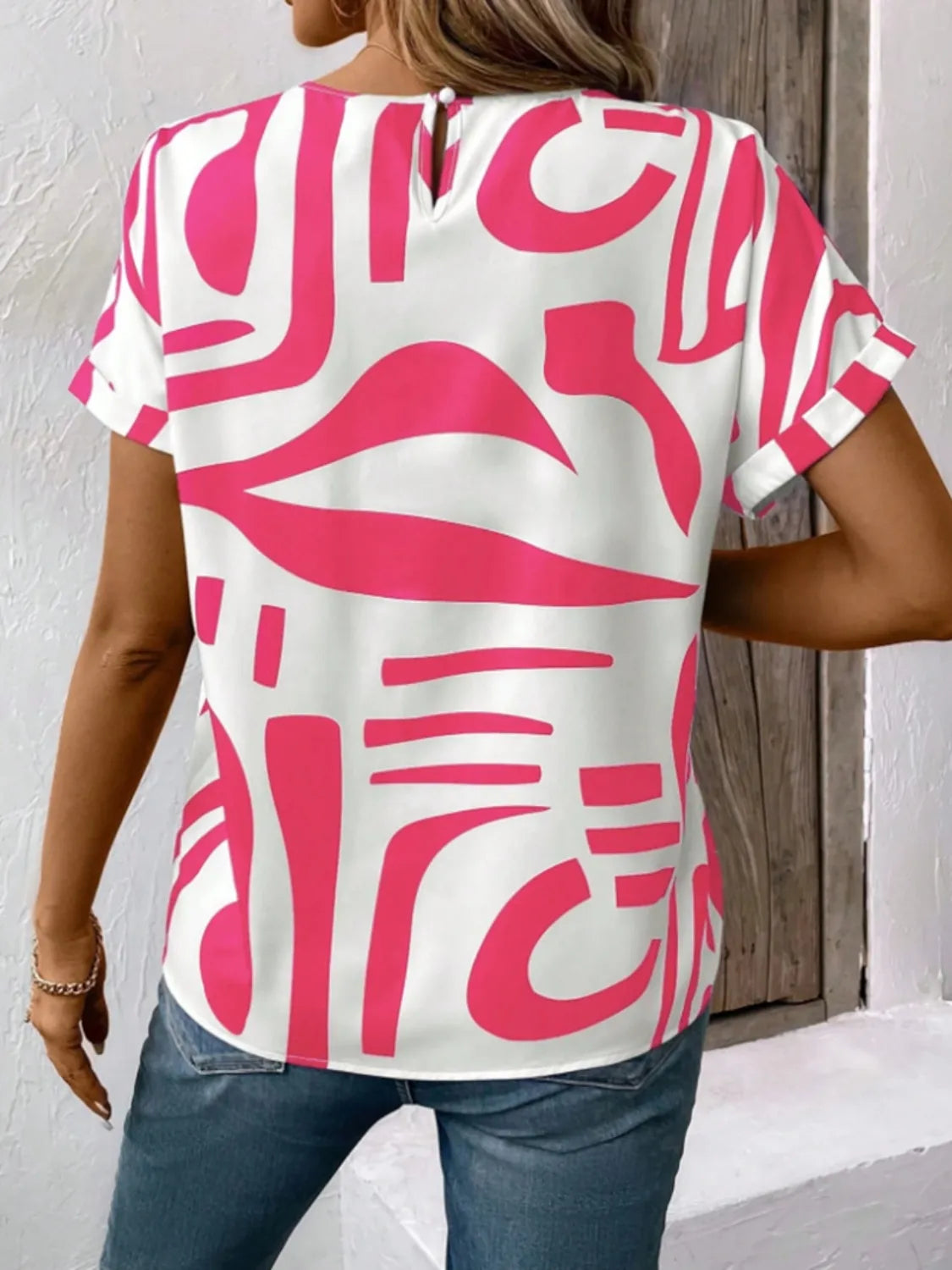 Contrast Round Neck Short Sleeve Blouse - Maison Novaire