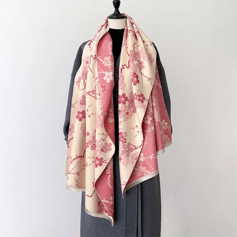Elegant Ladies' Jacquard Scarf. - BLAKESTORE-NG