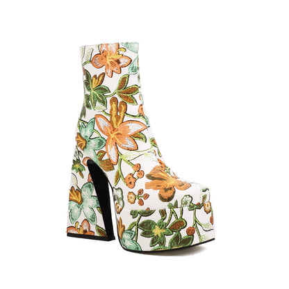 Flower Chunky Heel Boots - Maison Novaire #