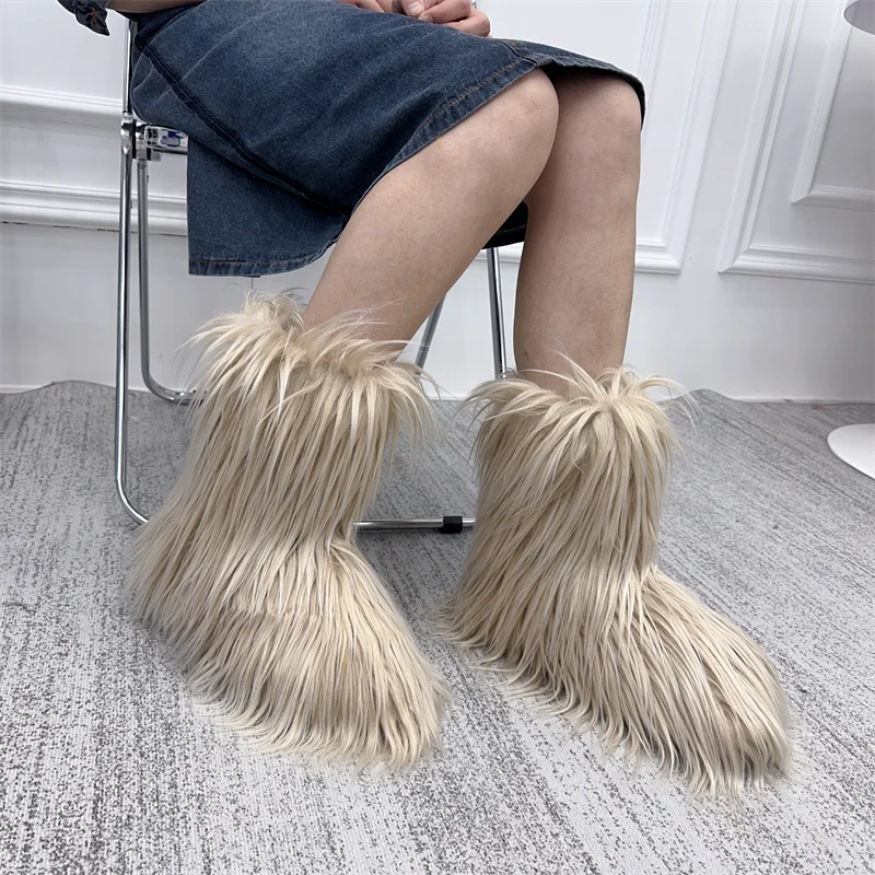 Fur Snow Boots for Winter. - Maison Novaire