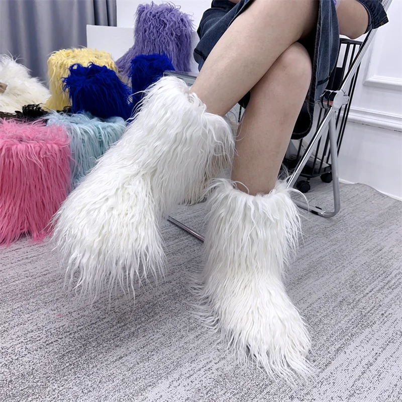 Fur Snow Boots for Winter. - Maison Novaire