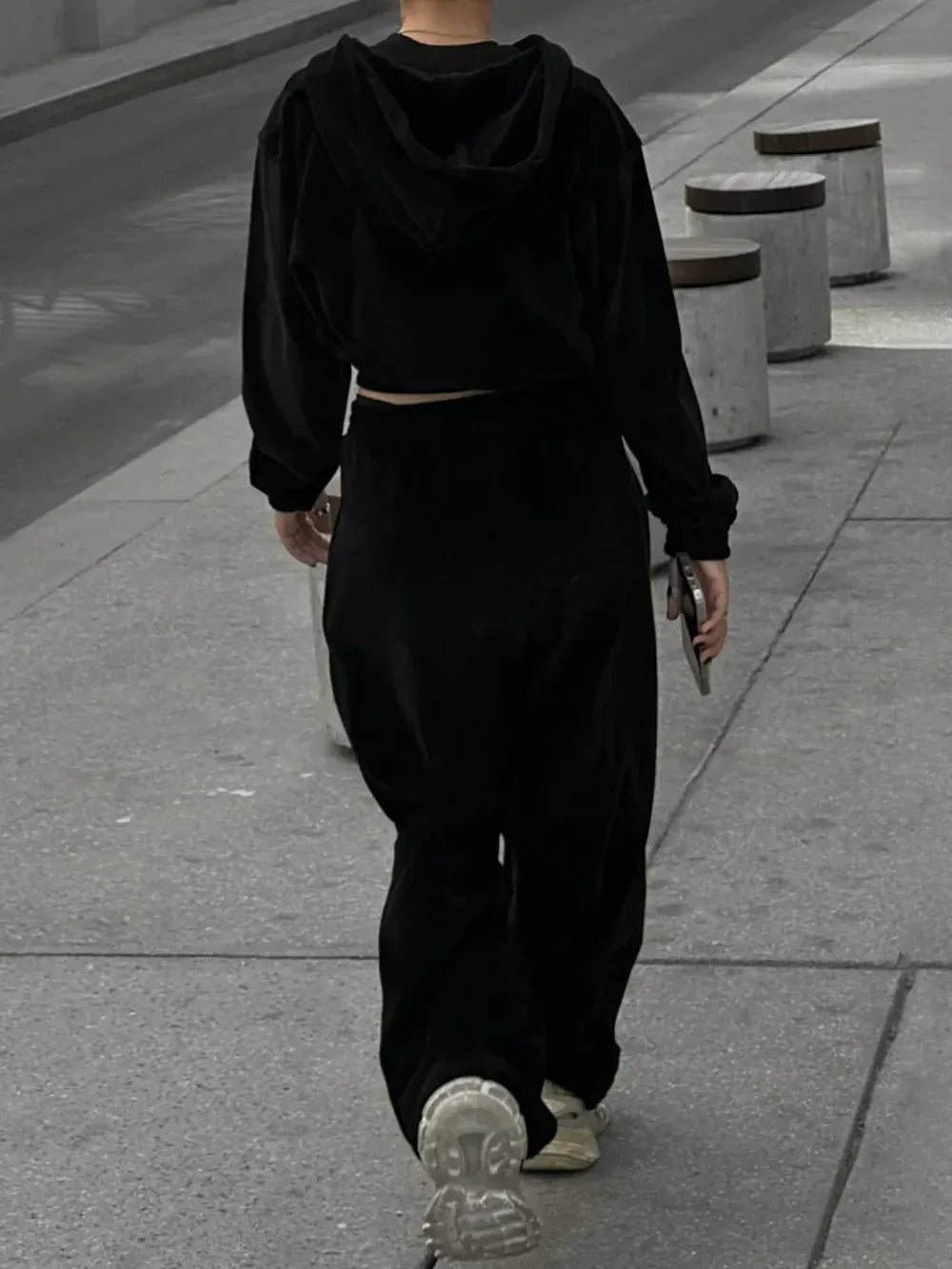 Hoodie and Pocketed Pants Set - BLAKESTORE-NG