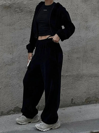 Hoodie and Pocketed Pants Set - BLAKESTORE-NG