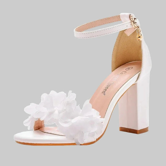 Lady Round Head Square Heel Thick Heel Shoes. Shallow Mouth. - Maison Novaire
