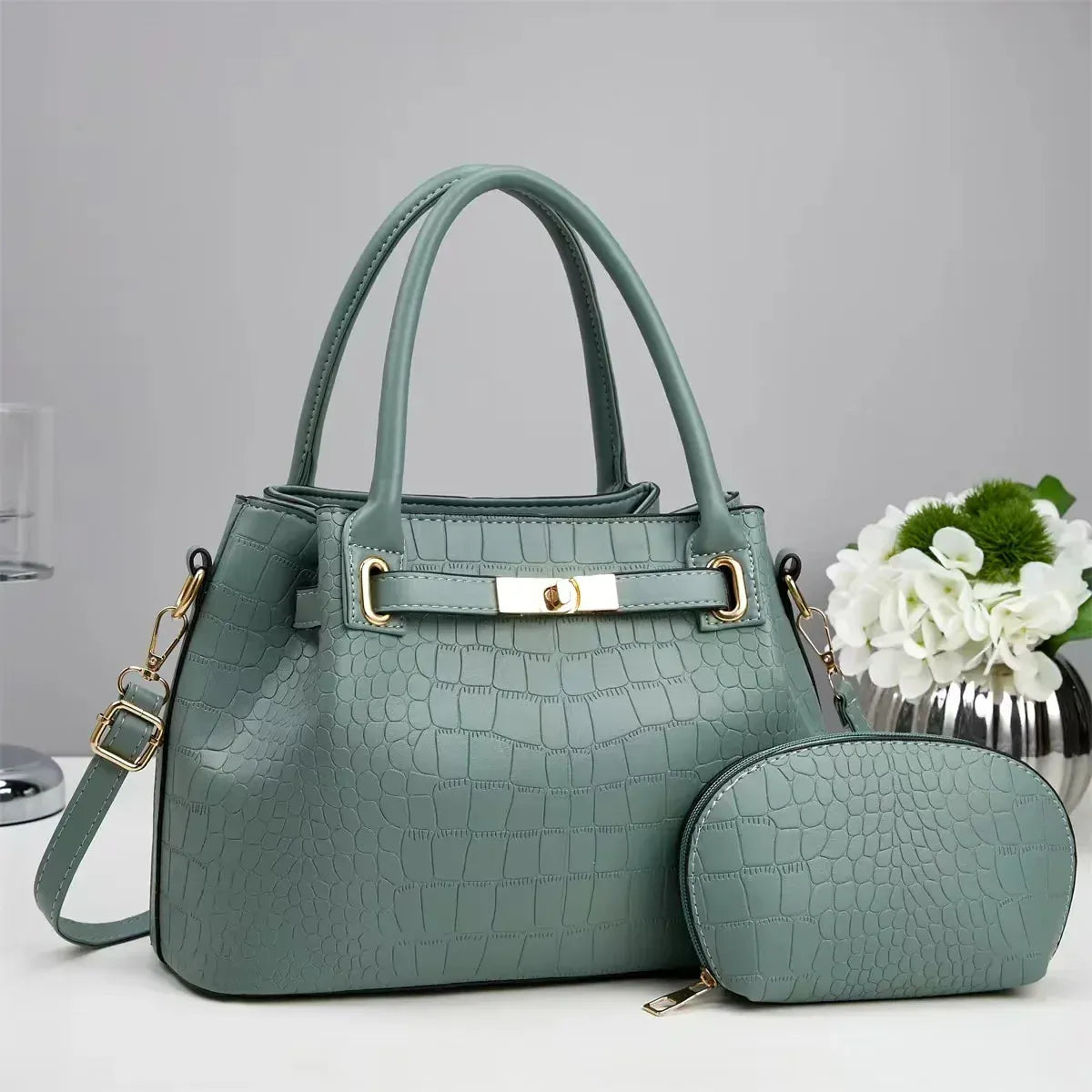 Luxurious Leather Handbag for Women - Maison Novaire