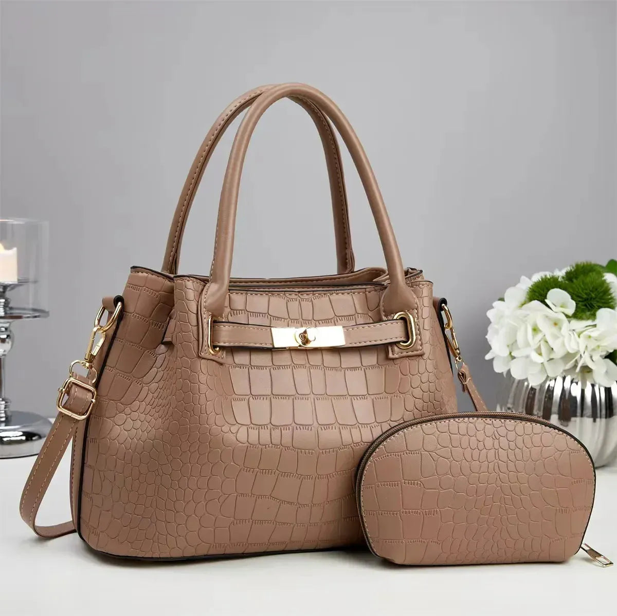 Luxurious Leather Handbag for Women - Maison Novaire