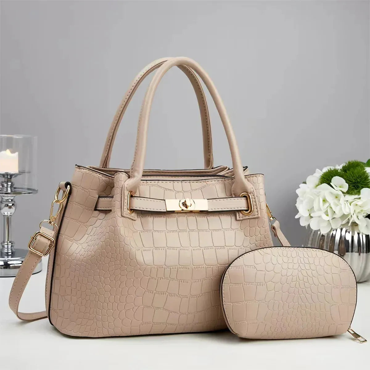 Luxurious Leather Handbag for Women - Maison Novaire