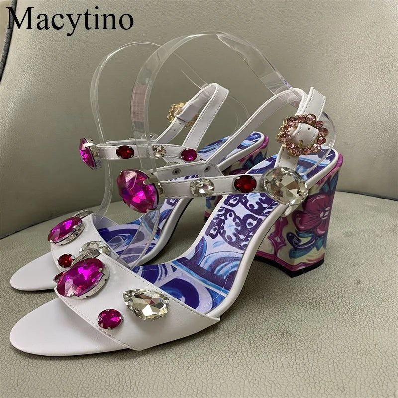 Luxury Diamond Crystal Decor Modern Sandals for Women. - Maison Novaire