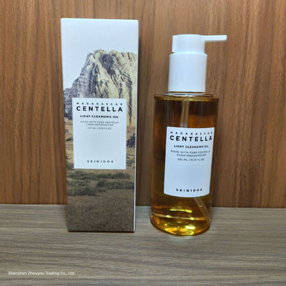 Madagascar Centella Sunscreen SPF50+ PA++++ Hydrating - Maison Novaire