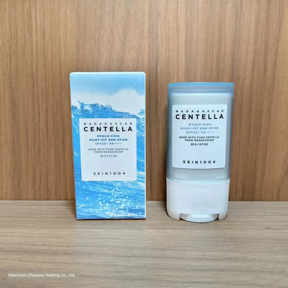 Madagascar Centella Sunscreen SPF50+ PA++++ Hydrating - Maison Novaire