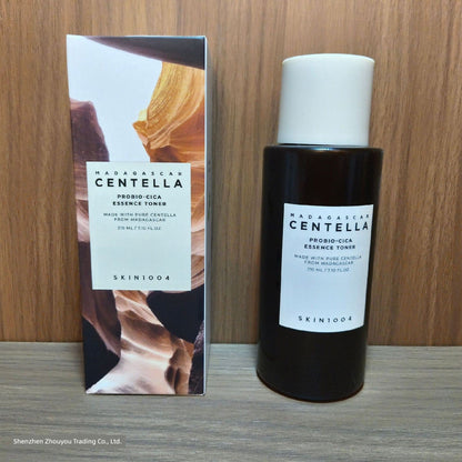 Madagascar Centella Sunscreen SPF50+ PA++++ Hydrating - Maison Novaire