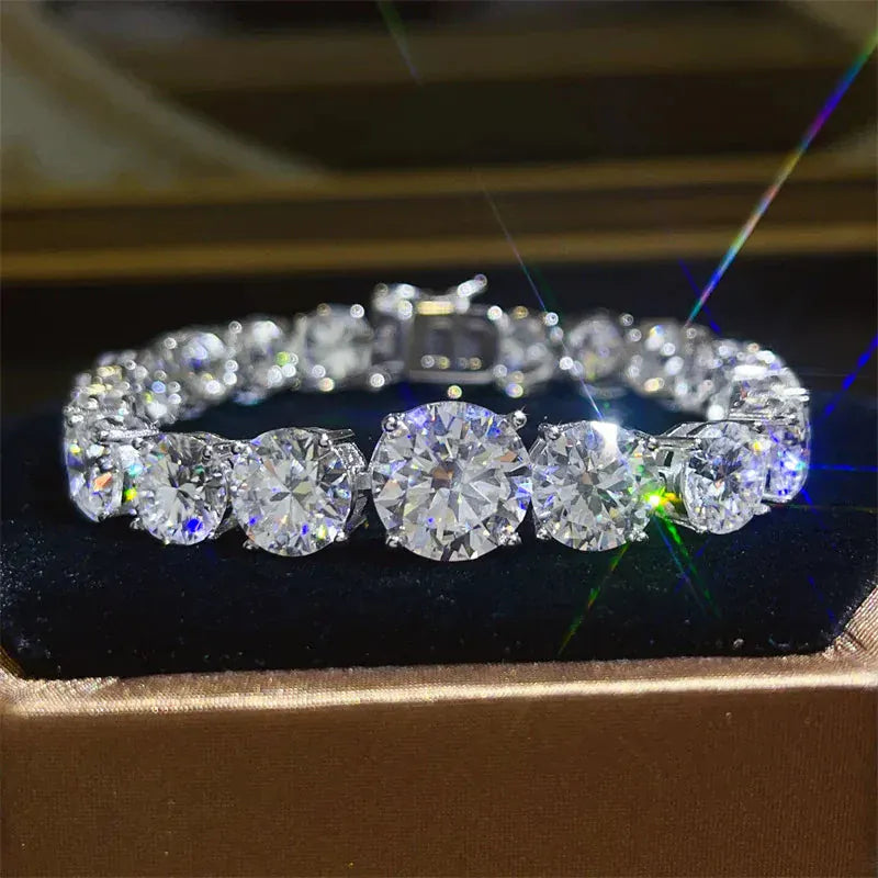 Moissanite Diamond Bracelet - Maison Novaire #