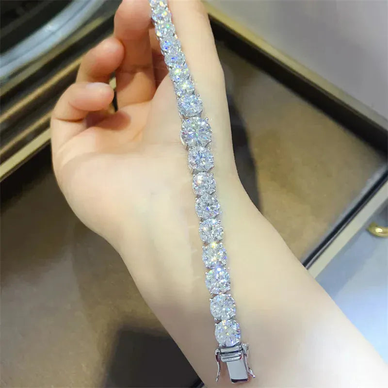 Moissanite Diamond Bracelet - Maison Novaire #