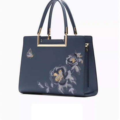 New Embroidered Women's Light Bag.. - Maison Novaire