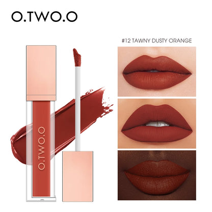 O.TWO.O Matte Lipstick - Maison Novaire