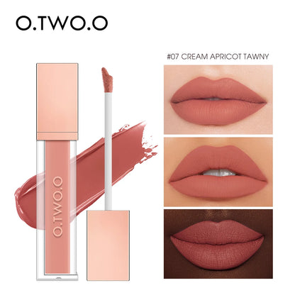 O.TWO.O Matte Lipstick - Maison Novaire