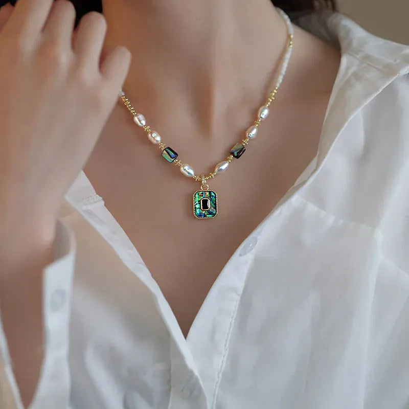 Pearl Pendant Necklace. - Maison Novaire #