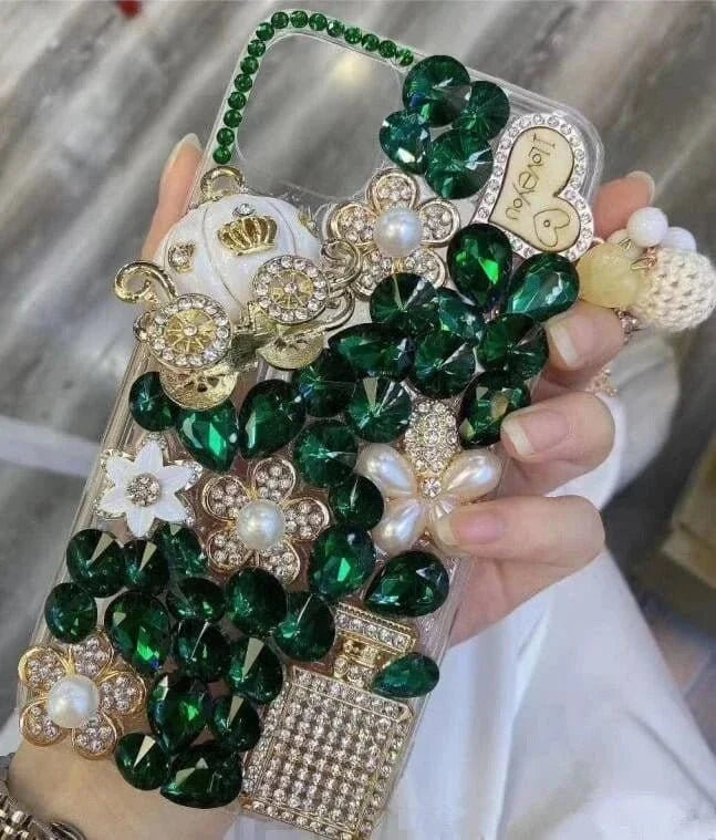 Rhinestone Love Diamond Case – For iPhone 7–17 Pro Max & Air Series - BLAKESTORE-NG