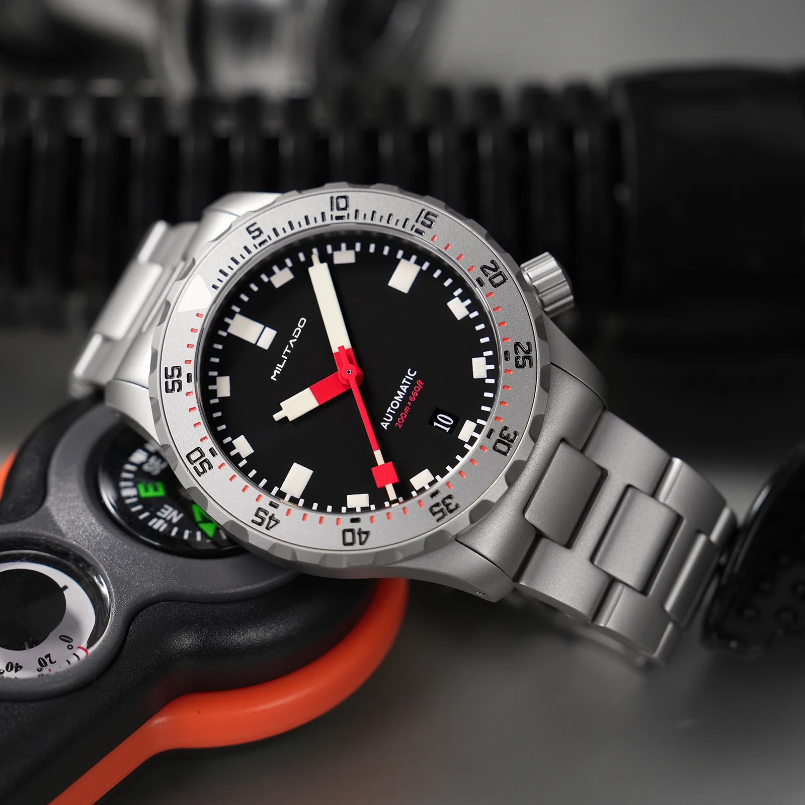 Militado ML20 Automatic Mechanical Watch | 39mm Luxury 200M Dive Watch