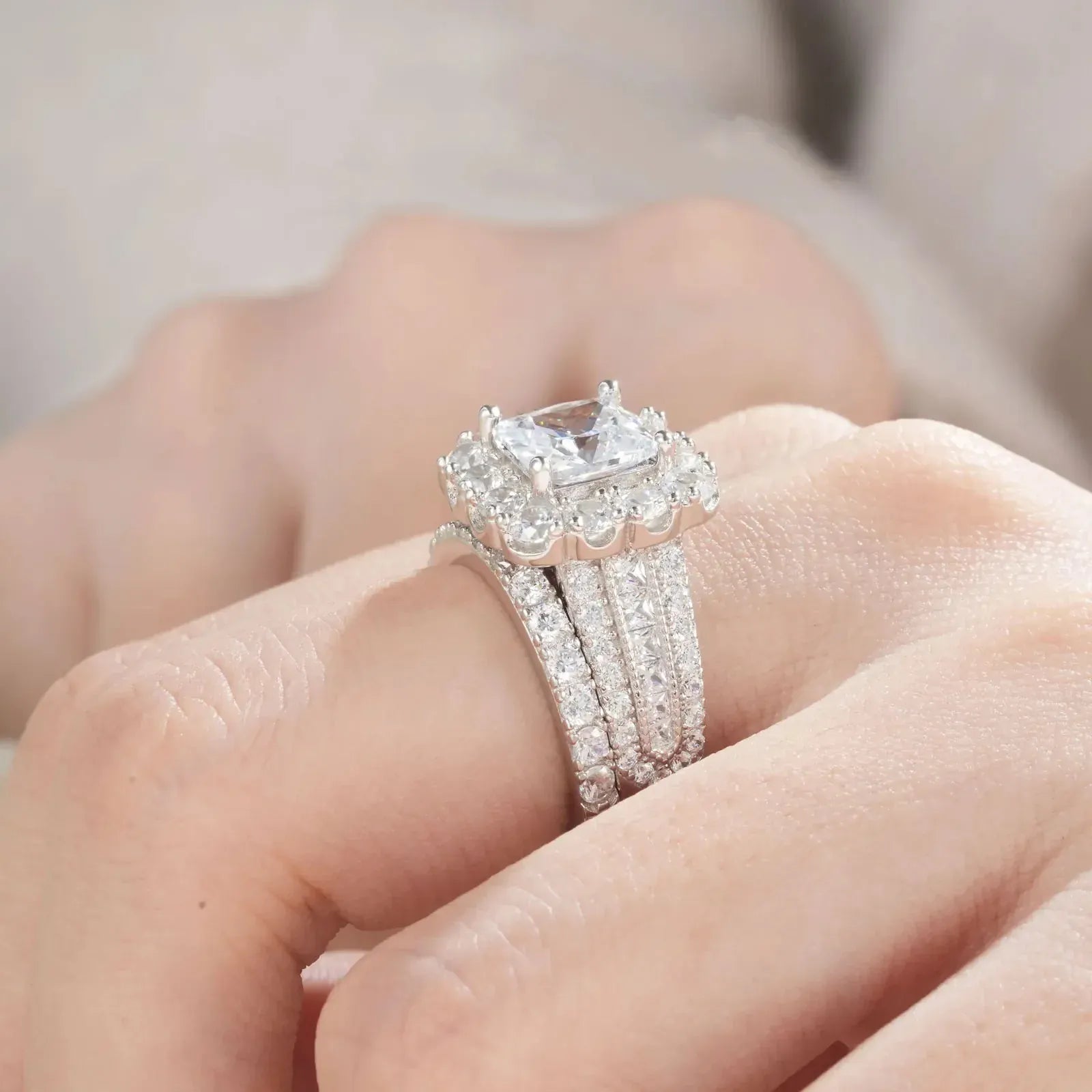 Silver Moissanite VVS1 Diamond Wedding Ring Set. - Maison Novaire #