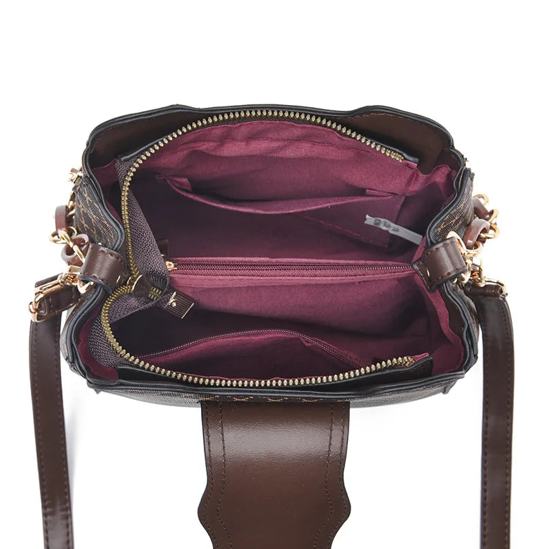 Single Shoulder Straddle Purse. - Maison Novaire #