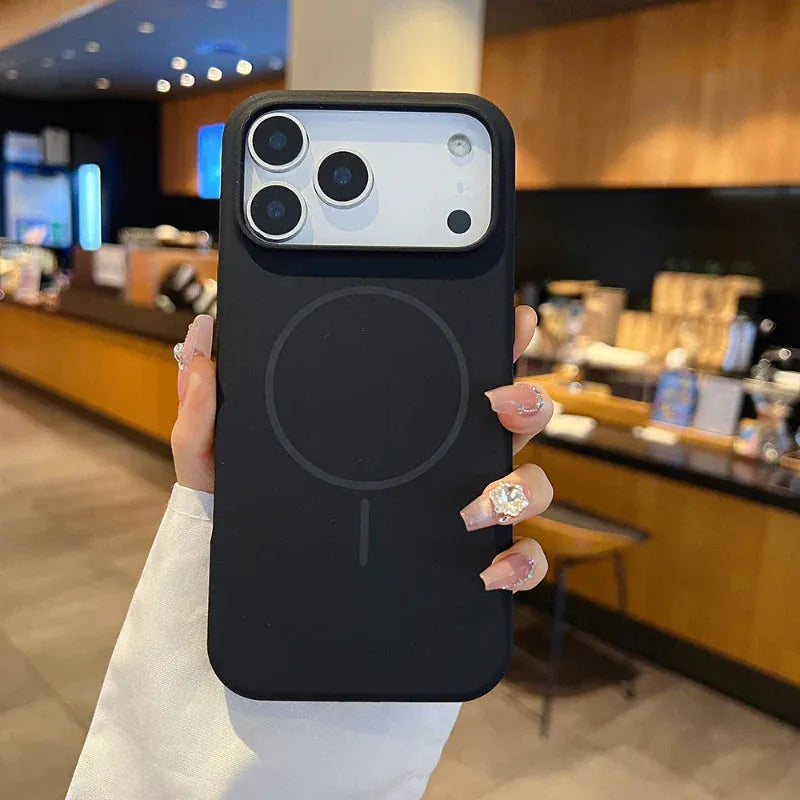 Solid Color Liquid Silicone Magsafe Wireless Charge Cover. - BLAKESTORE-NG