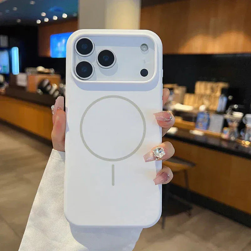 Solid Color Liquid Silicone Magsafe Wireless Charge Cover. - BLAKESTORE-NG