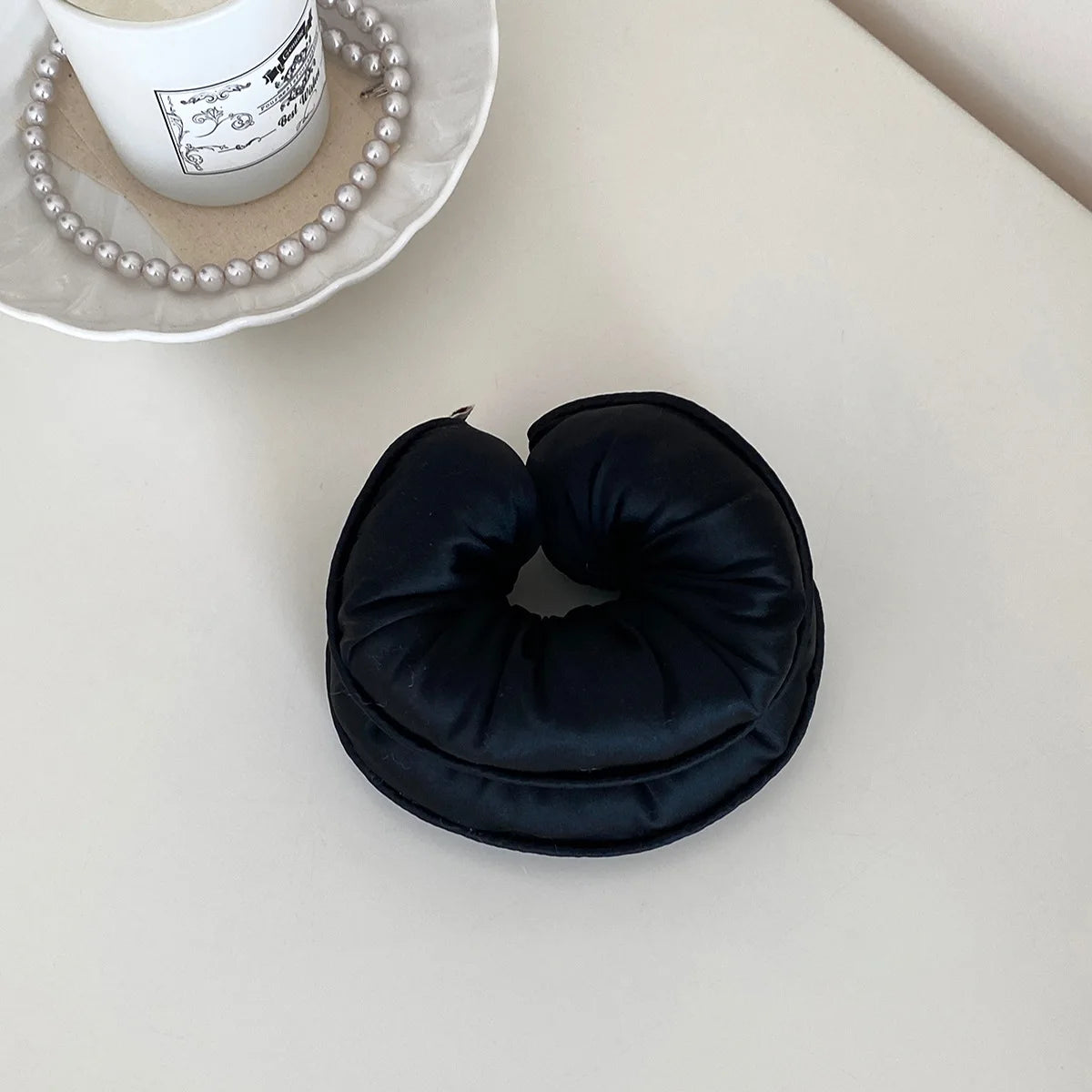 Sponge Sleep Scrunchie - Maison Novaire