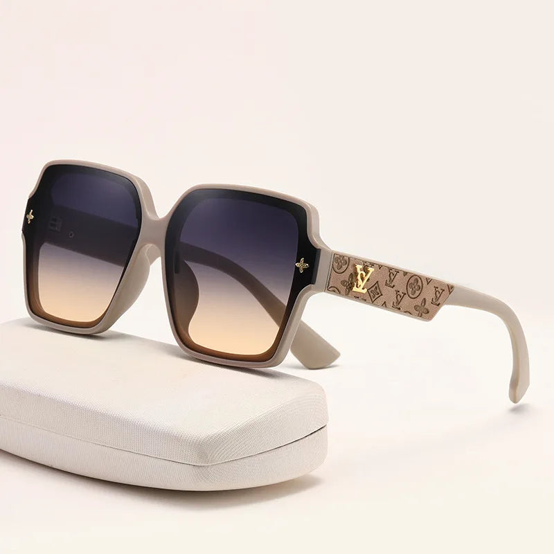 Square Frame Sunglasses for Women. - BLAKESTORE-NG