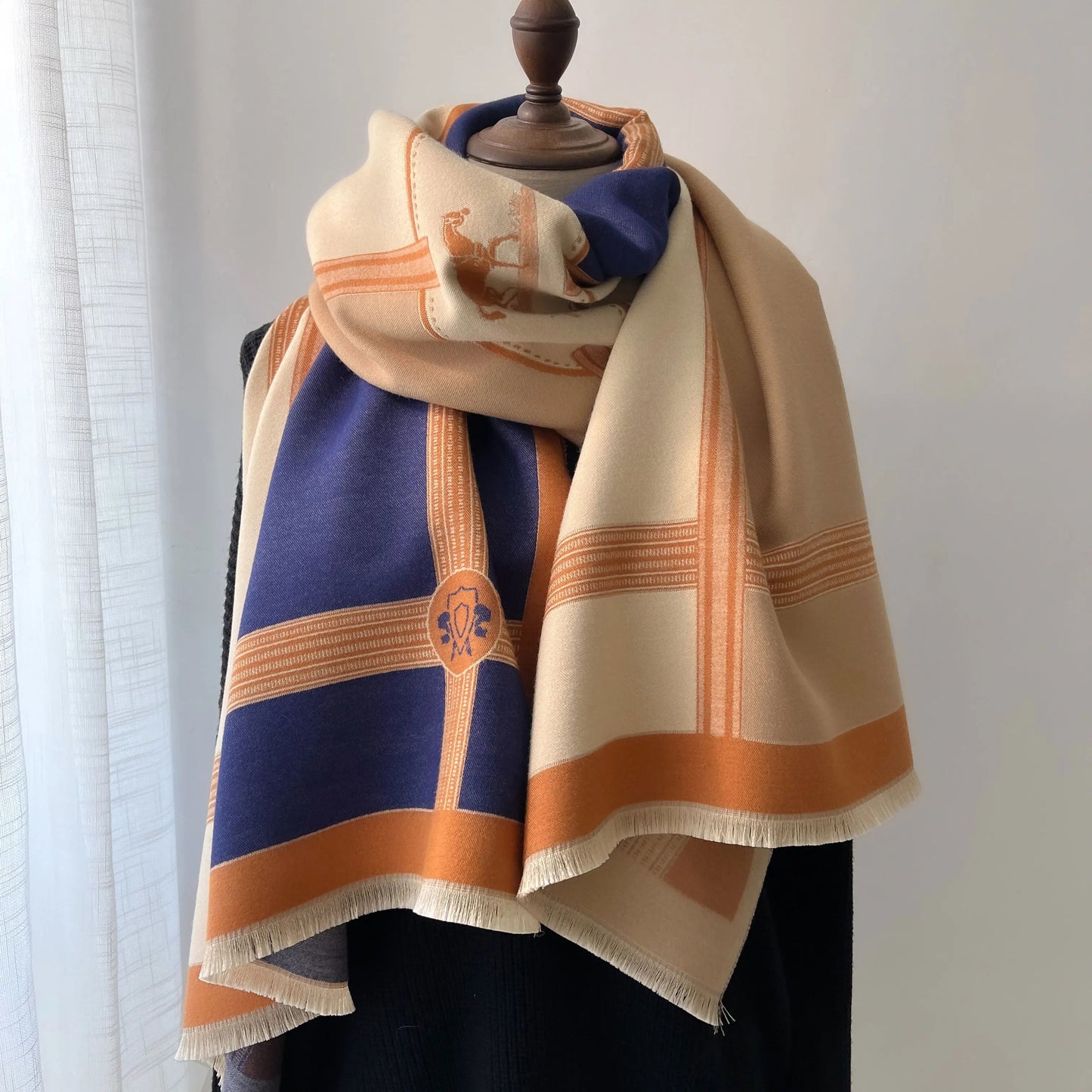 Thick Warm winter Scarf . - BLAKESTORE-NG