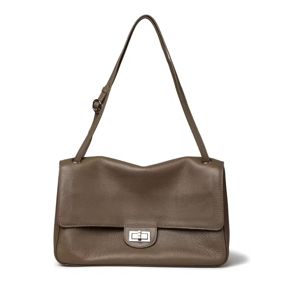 Top-Grain Cowhide Flap Shoulder Bag | Maison Novaire Signature Accessories  - Brown / 32.5cm-10cm-19.5cm - Maison Novaire