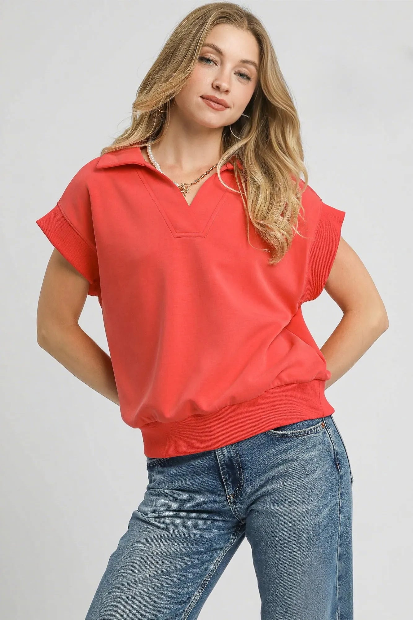 Umgee Luxe Knit Collared Short Sleeve Polo Sweatshirt. - Maison Novaire