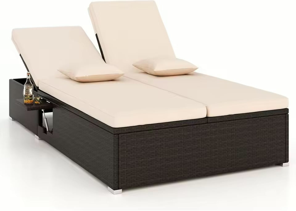 Maison Novaire Luxury Outdoor Rattan Daybed for Two - Maison Novaire