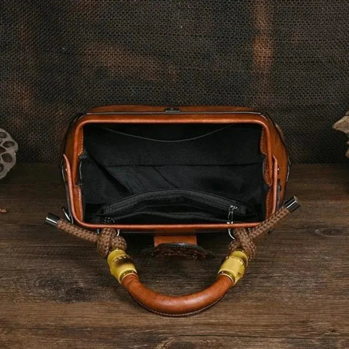 Vintage Shoulder Crossbody Bags. - BLAKESTORE-NG