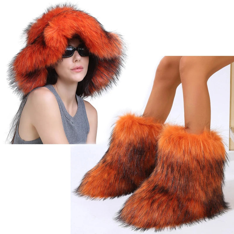 Women's Fur Snow Boots with Hat. - Maison Novaire #