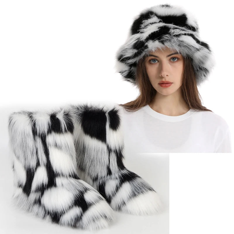 Women's Fur Snow Boots with Hat. - Maison Novaire #