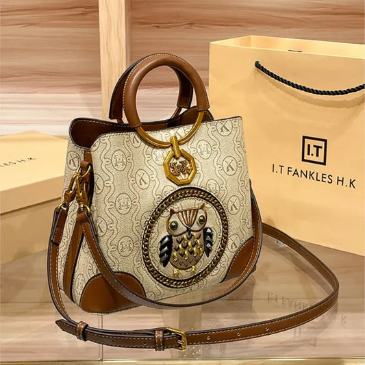 Women's handbag. Genuine leather bucket bag. - BLAKESTORE-NG
