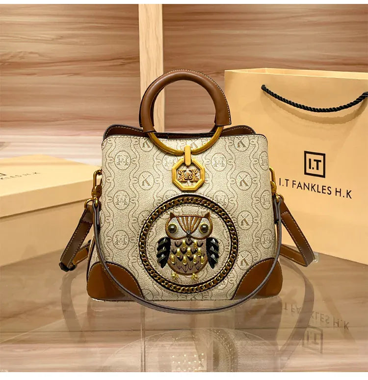 Women's handbag. Genuine leather bucket bag. - BLAKESTORE-NG